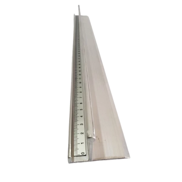 Régua de proteção com escala 75 cm